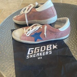 Golden goose sneakers, size 41. Pink with blue star